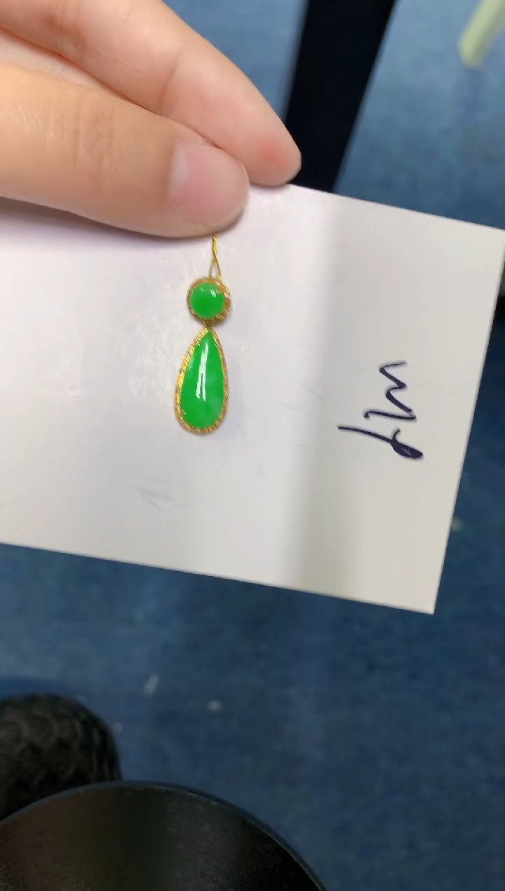 【闪购商品】翡翠颈饰18K金镶嵌000000000