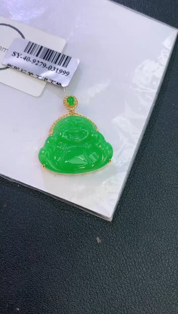 翡翠18K金镶嵌颈饰**赠礼盒证书 麦麦