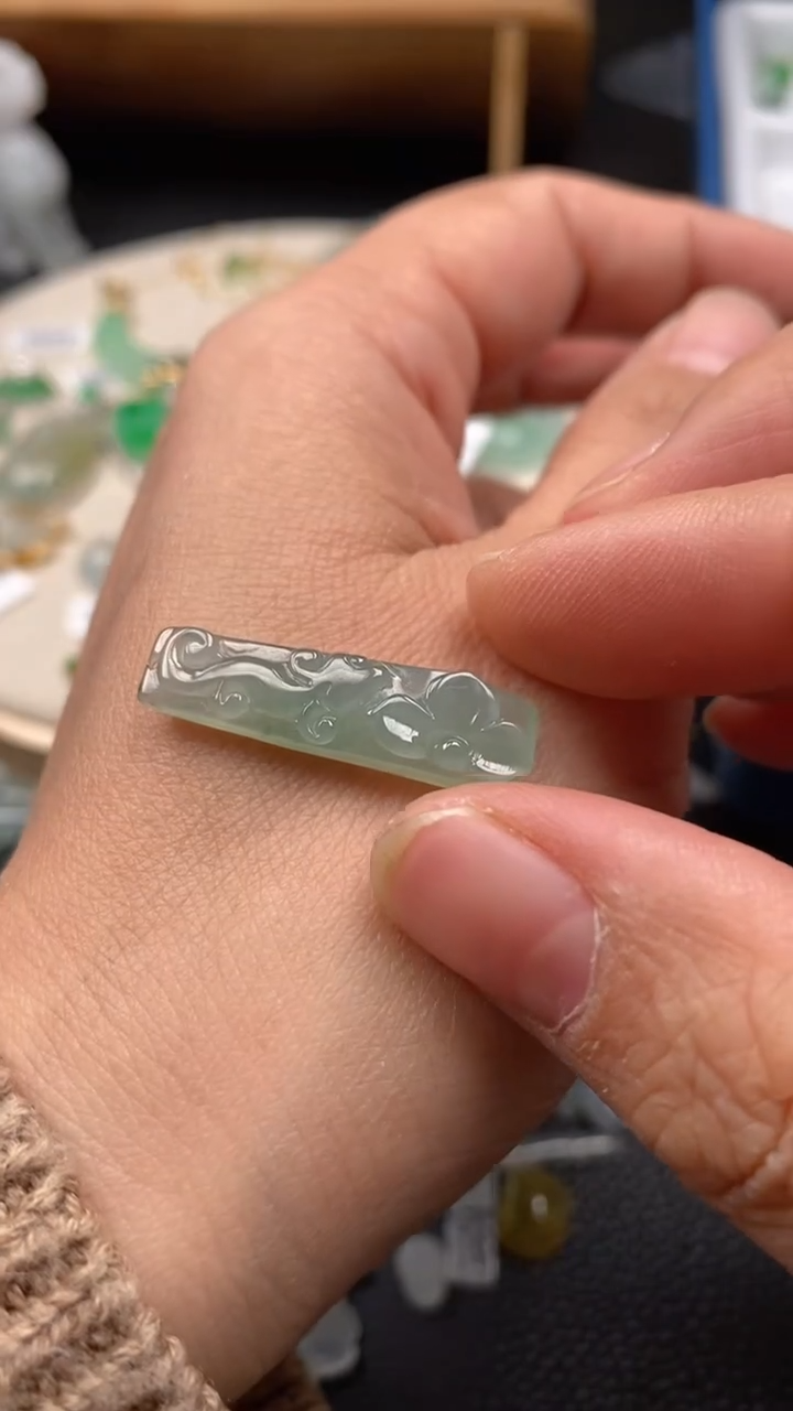 【闪购商品】翡翠颈饰未镶嵌翡翠净货27518