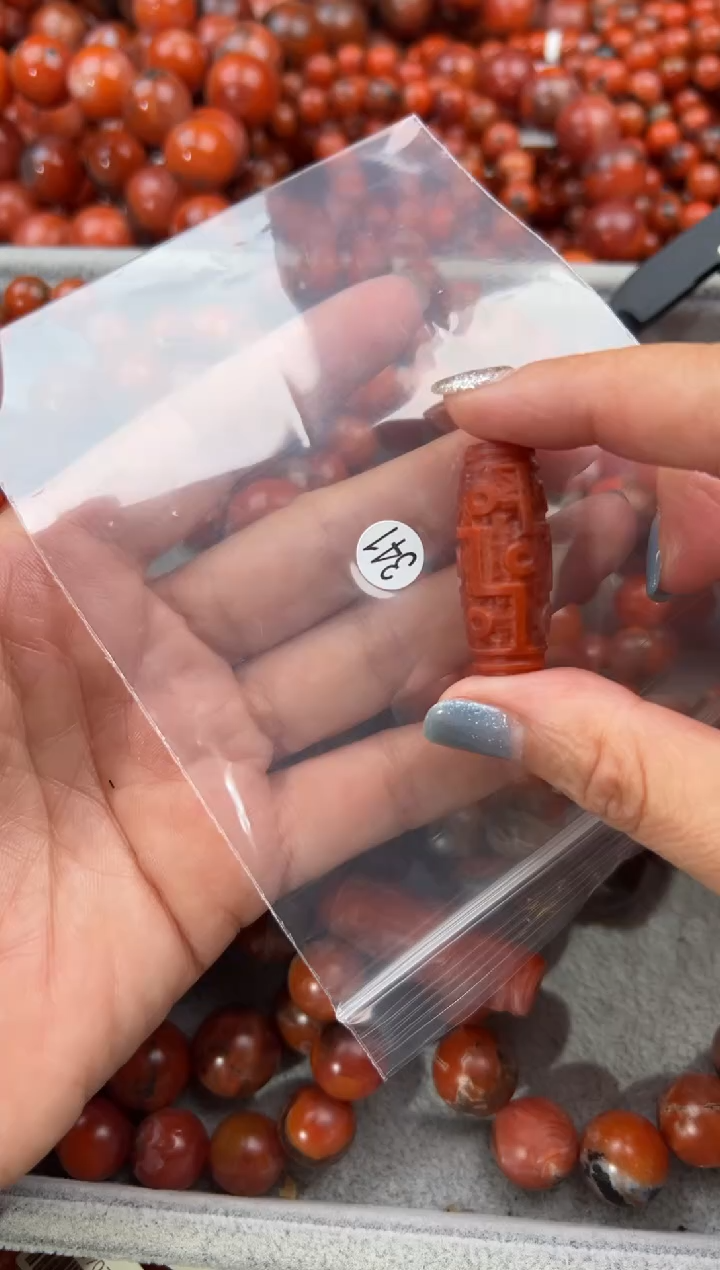 未镶嵌手串南红玛瑙1