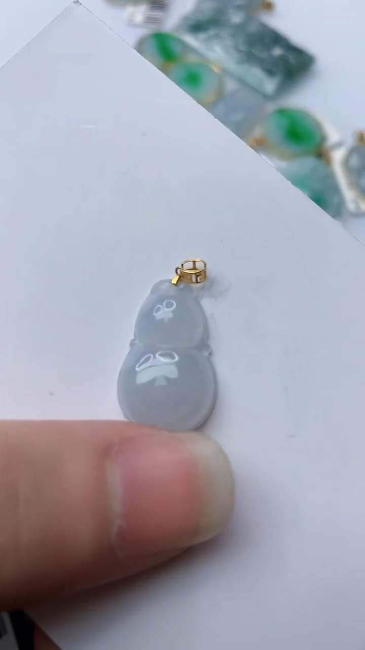 【闪购商品】翡翠颈饰18K金镶嵌93........