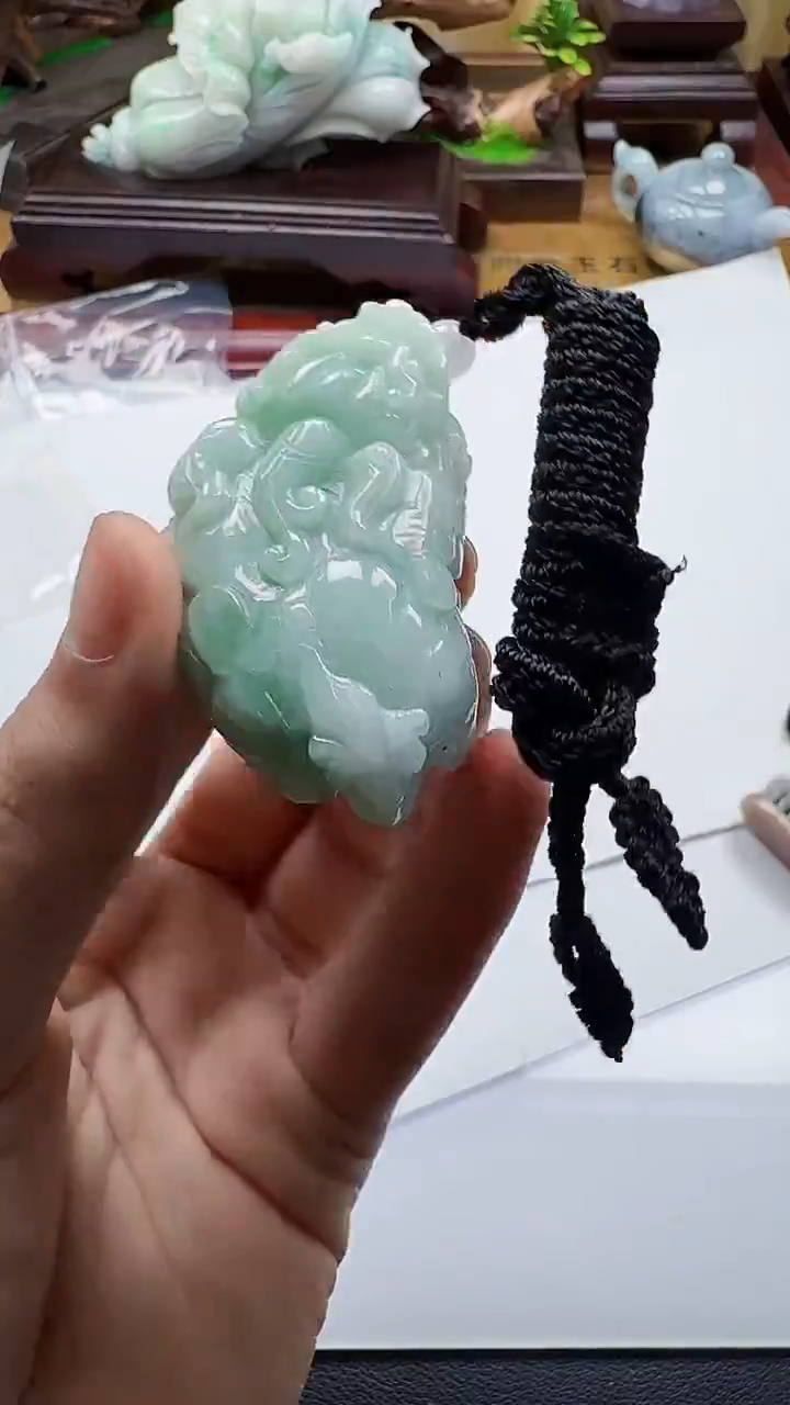 吊坠(不含链)未镶嵌翡翠1