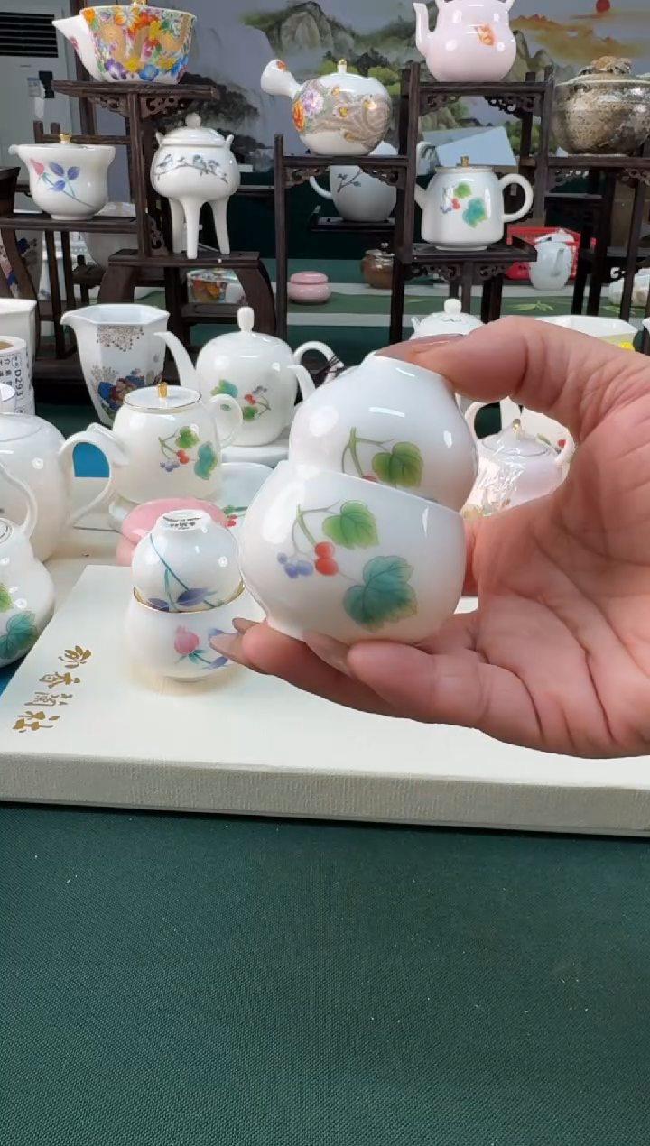 【闪购商品】瓷器 ······.......