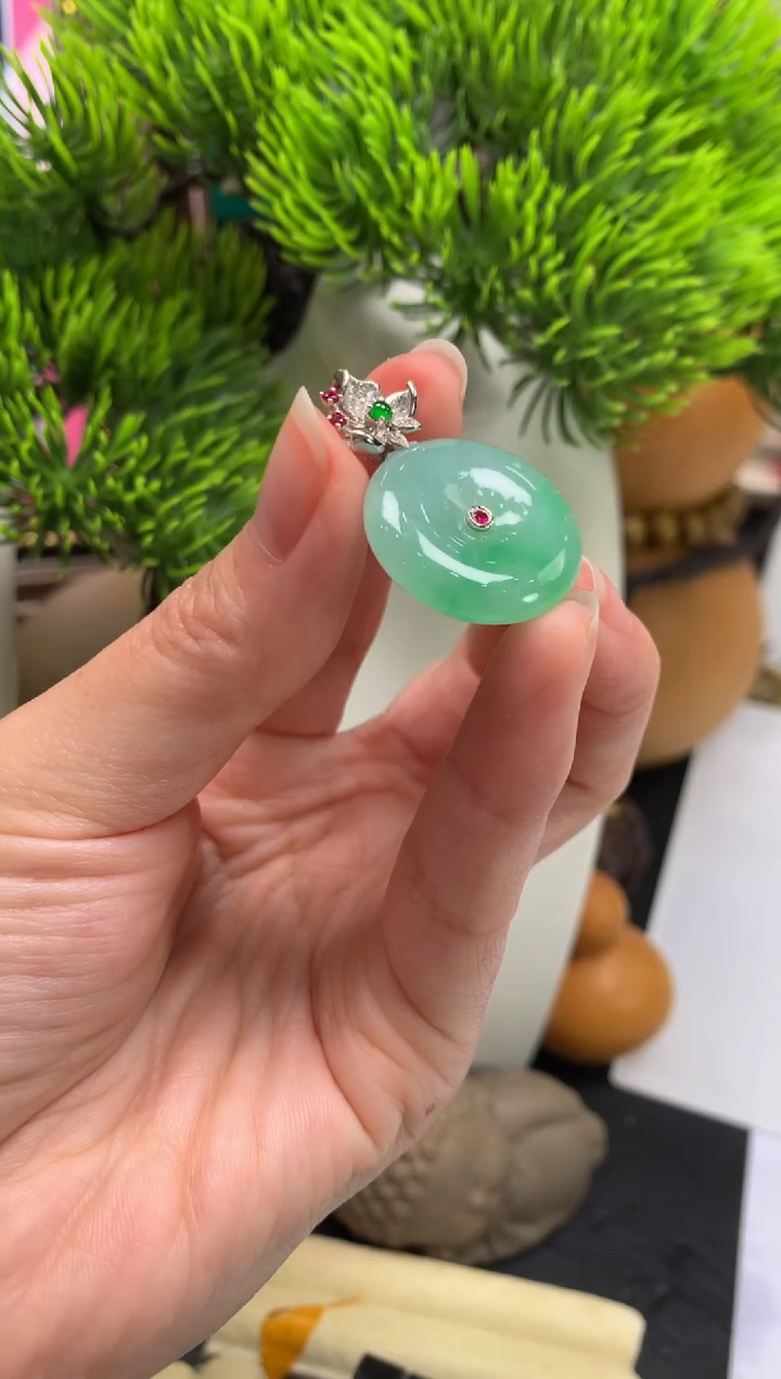 颈饰18K金镶嵌翡翠忆*---120745