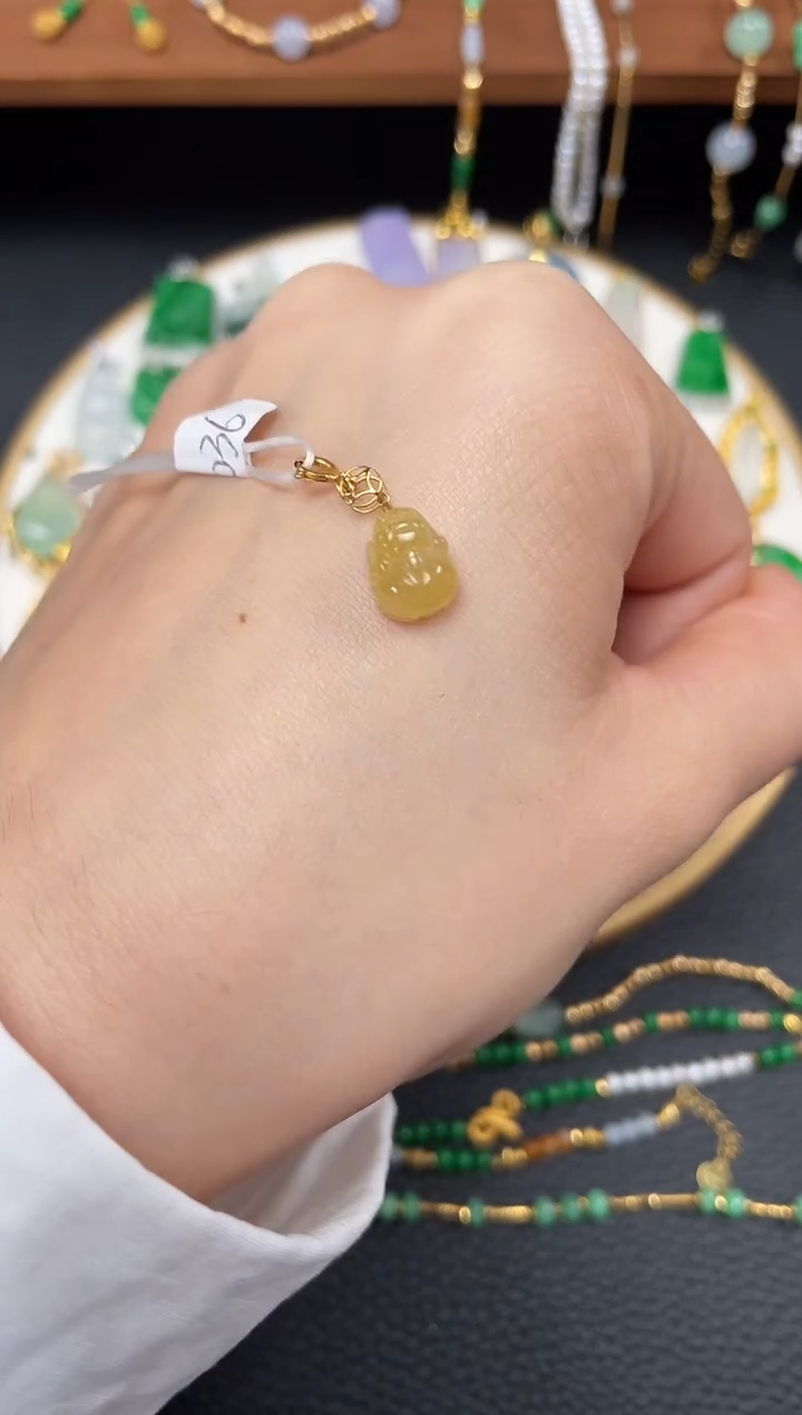 【闪购商品】翡翠吊坠(不含链)18K金镶嵌一个   JK128