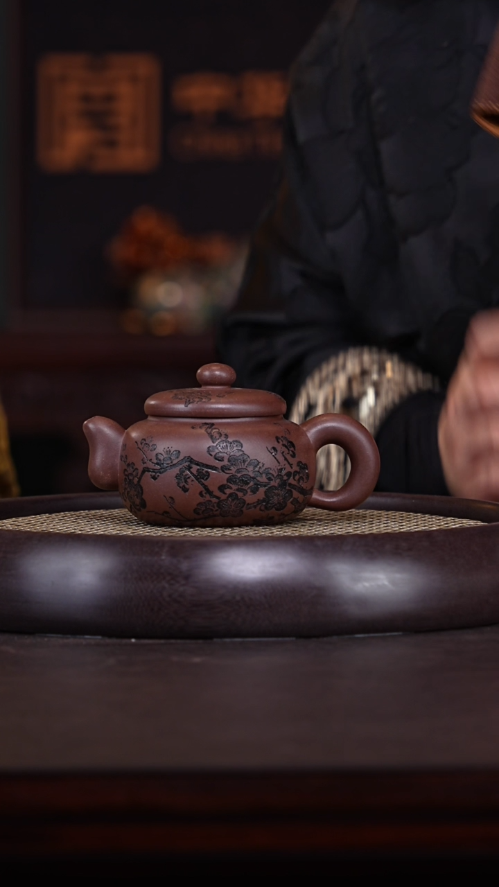 【闪购商品】紫砂茶壶夏保洪4-85 紫泥道洪新韵280c