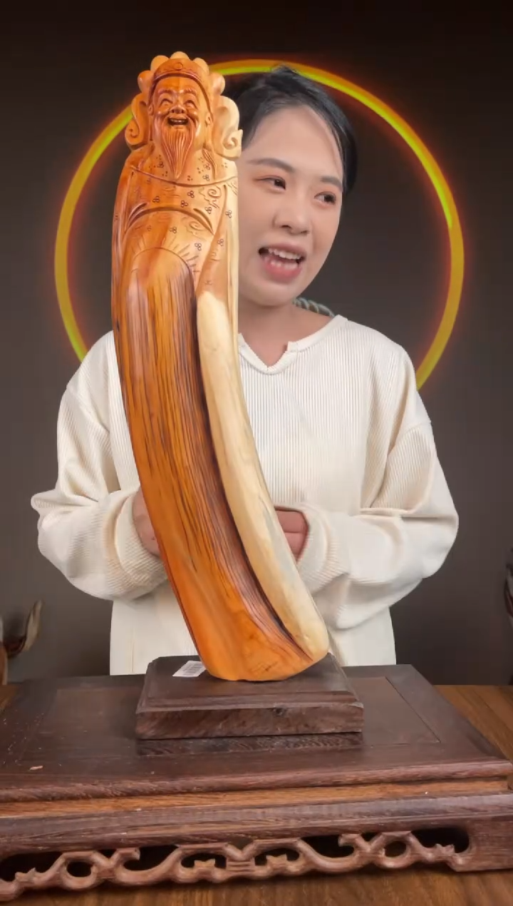 【闪购商品】柏木（崖柏）手工摆件,先抢先得!395