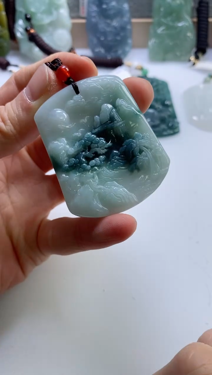 【闪购商品】翡翠挂件未镶嵌