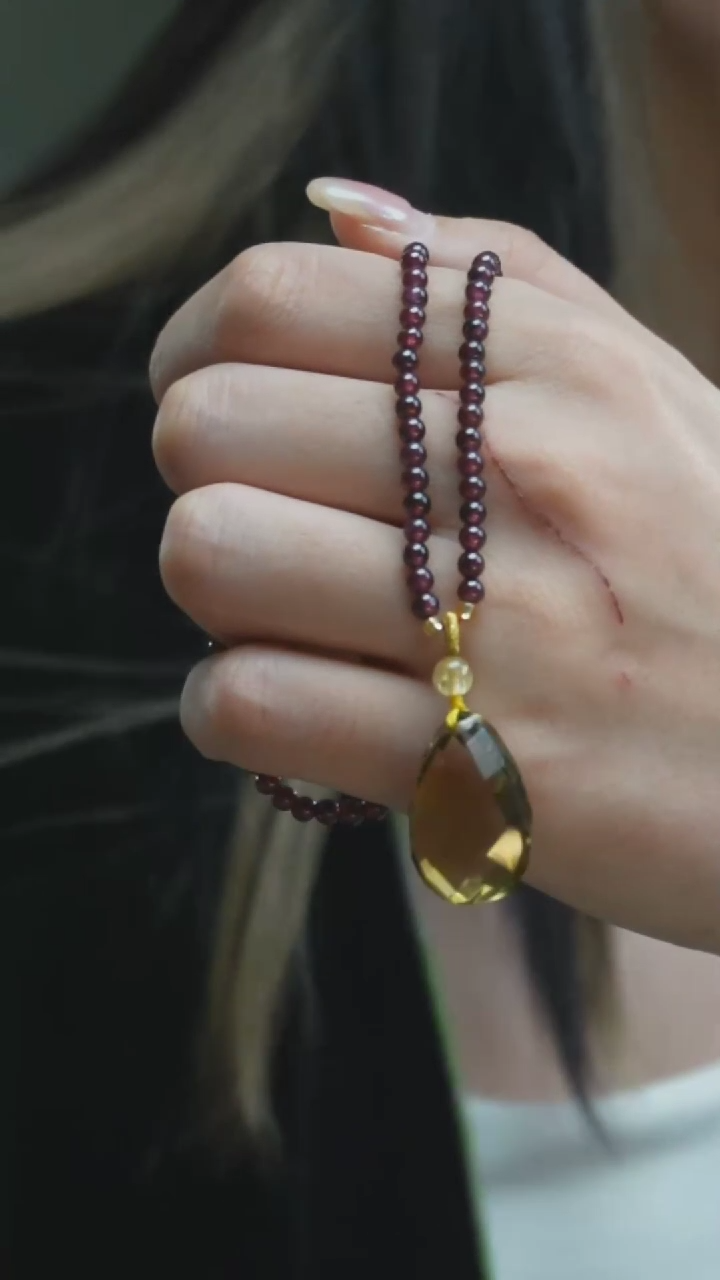 【闪购商品】水晶吊坠项链未镶嵌K22