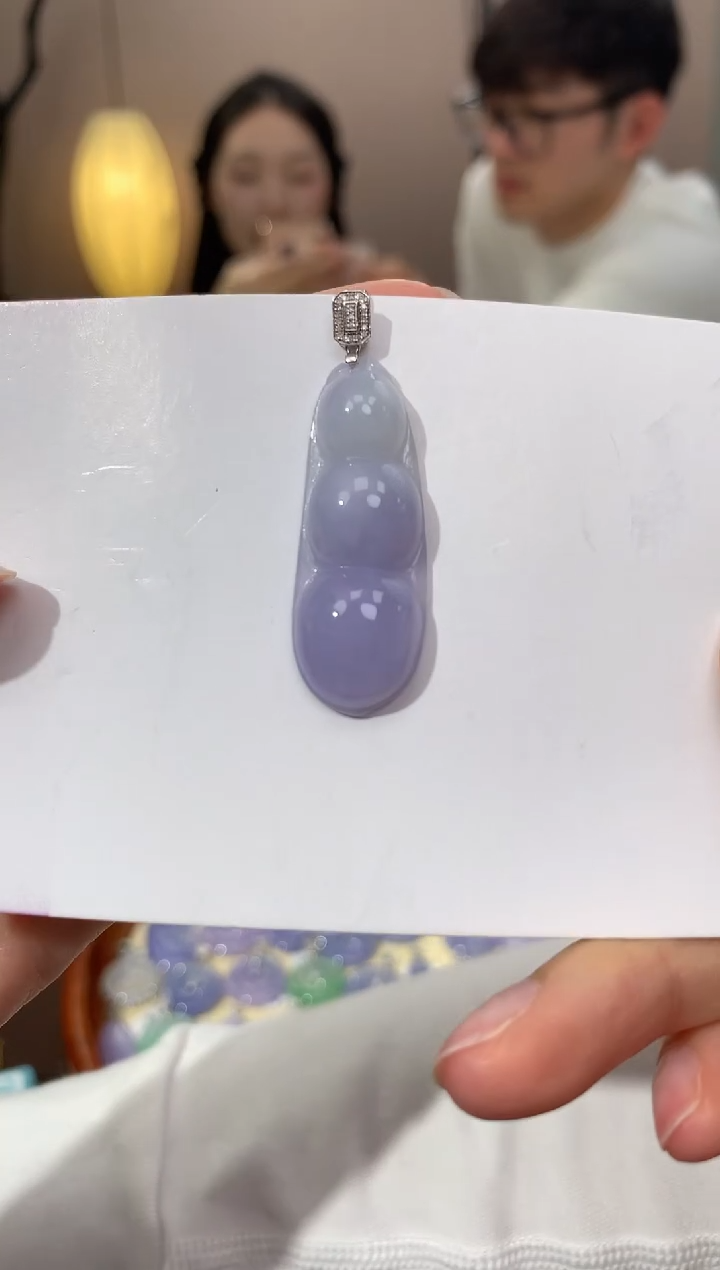 翡翠18K金镶嵌颈饰天然缅甸a货翡翠