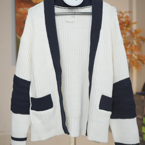 697新款大牌剪标款时尚毛衫