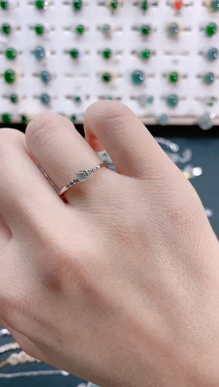 【闪购商品】翡翠戒指银S925镶嵌天然翡翠