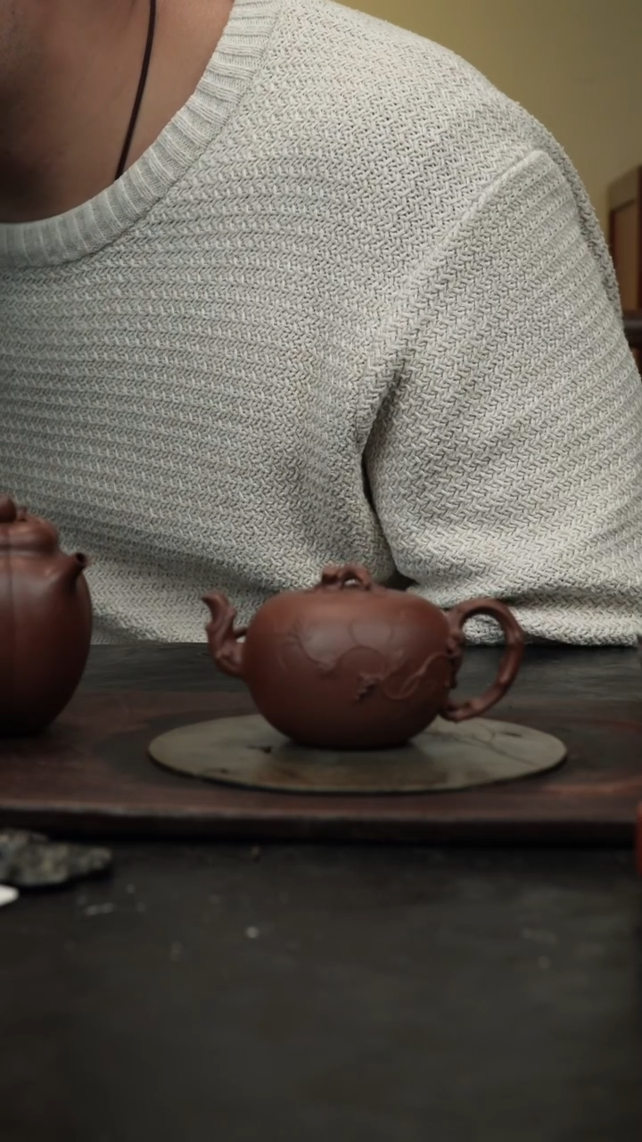 【闪购商品】紫砂茶壶松鼠葡萄