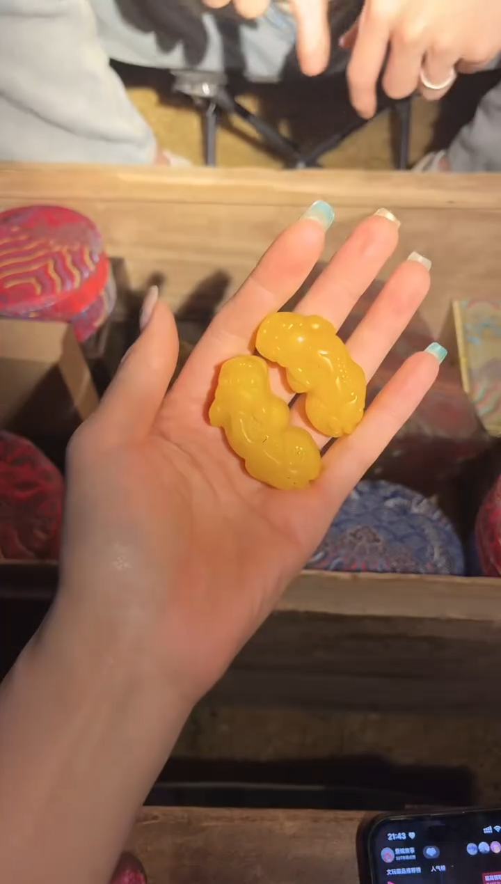 【闪购商品】【闪购商品】红色玉貔貅两个
