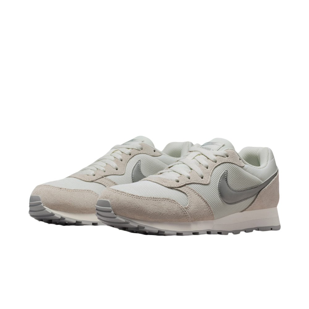 NIKE/耐克官方女款MD RUNNER 2休闲潮流百搭舒适运动鞋749869-108