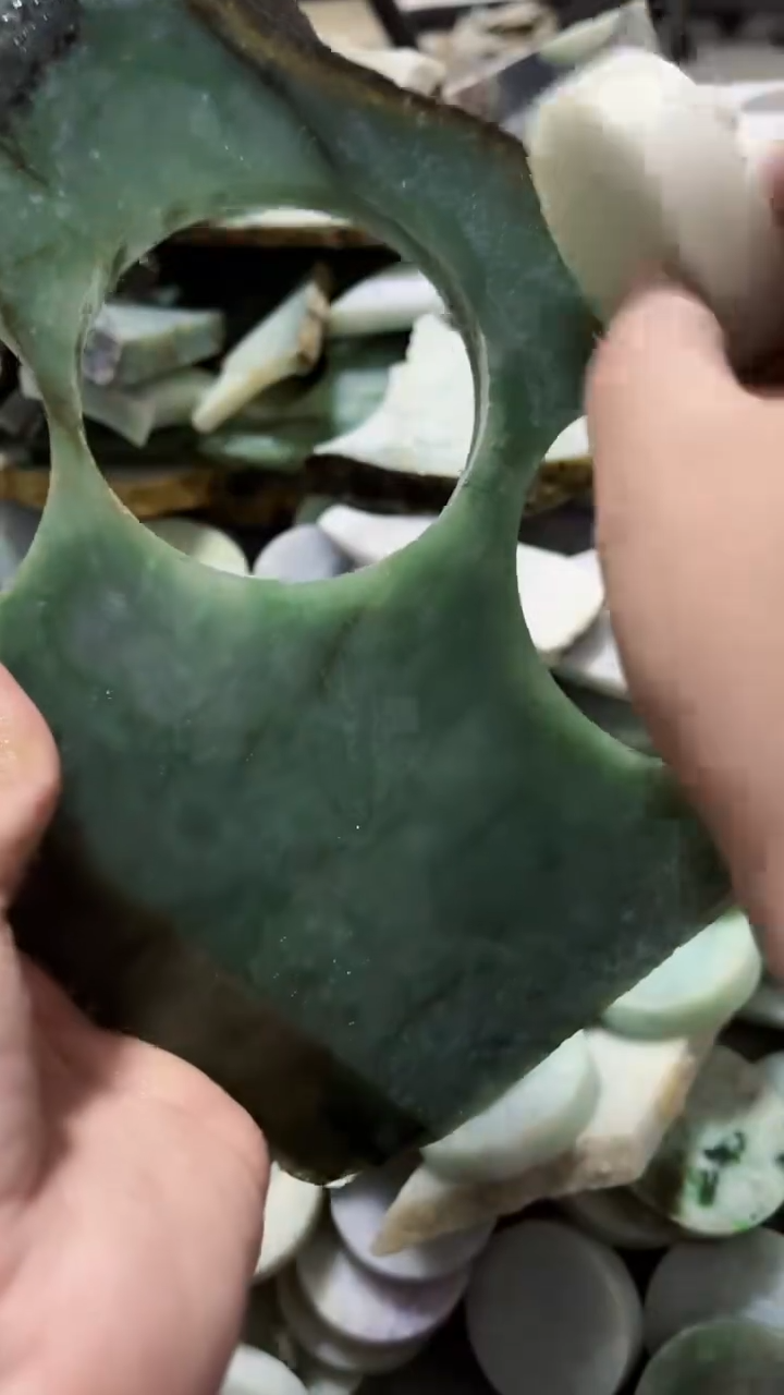 【闪购商品】翡翠挂件未镶嵌A货康壹078