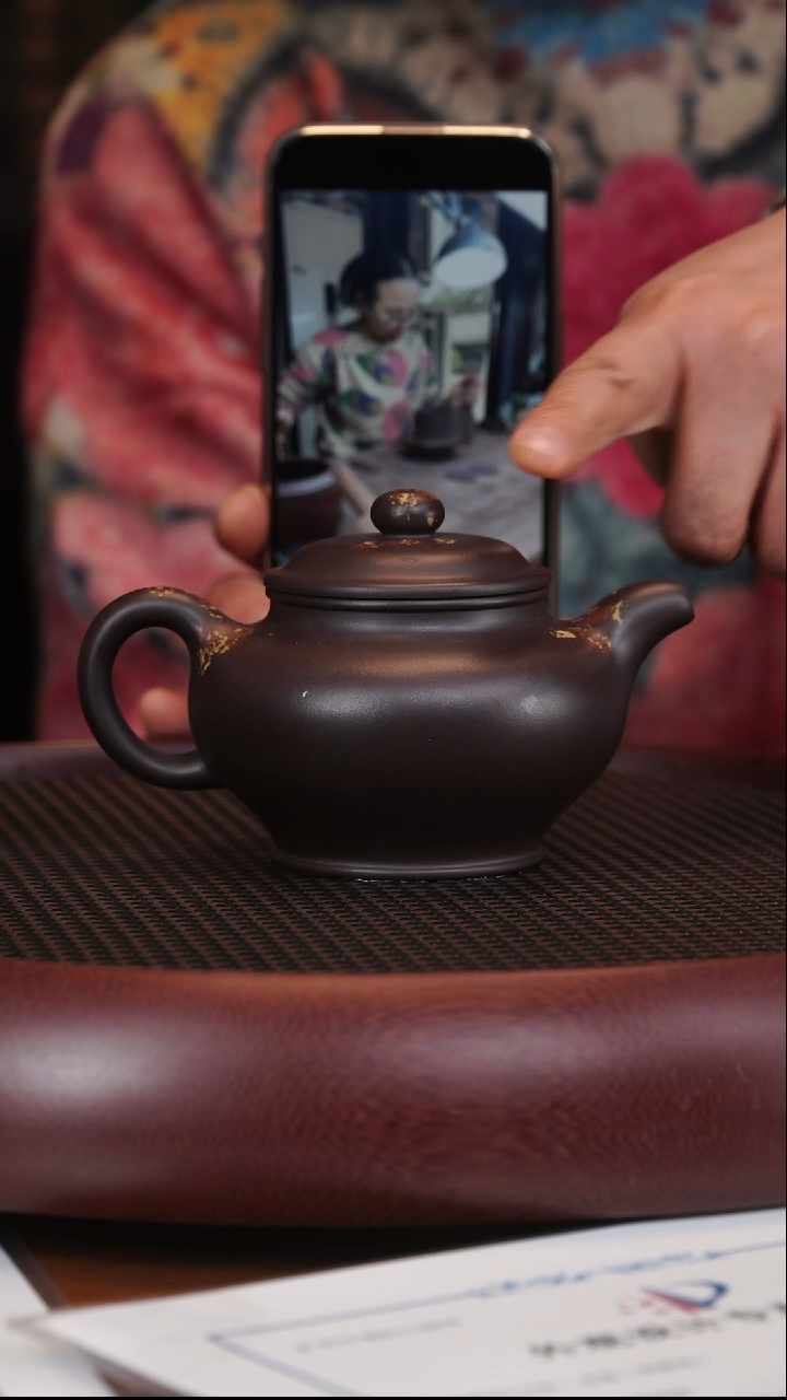 【闪购商品】紫砂茶壶1-119张彩萍掇只250CC