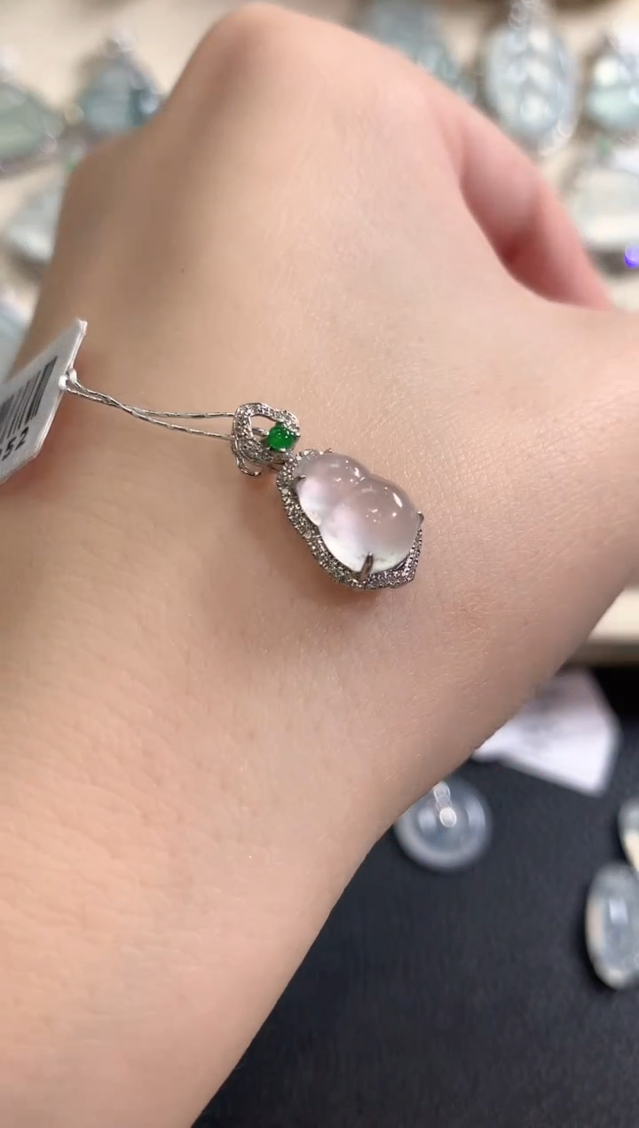 吊坠(不含链)18K金镶嵌翡翠冬日珠宝Q13