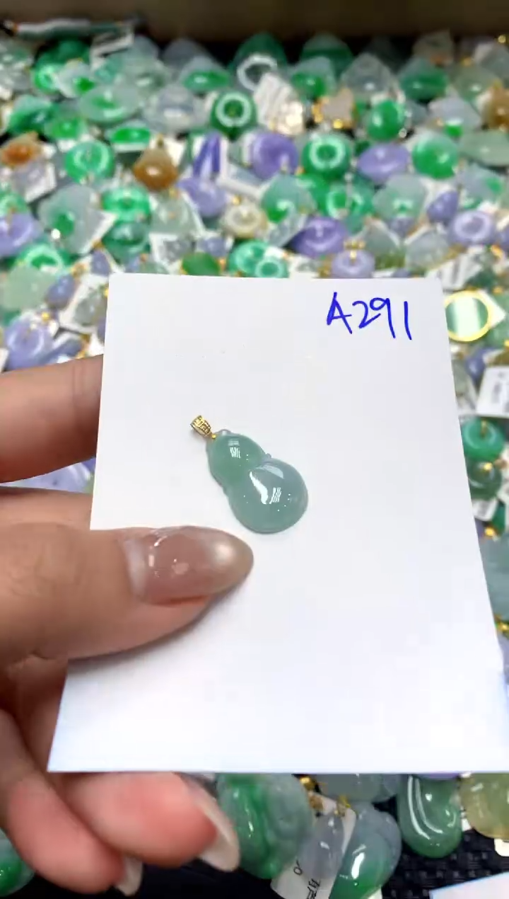 【闪购商品】翡翠颈饰18K金镶嵌1111111111111111