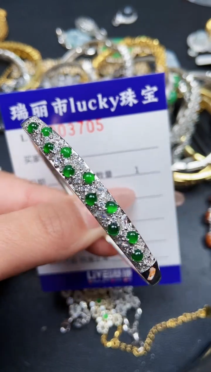 【闪购商品】翡翠颈饰银S925镶嵌3705