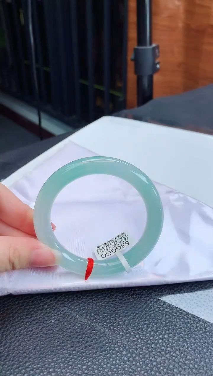 【闪购商品】翡翠手镯未镶嵌缅甸天然翡翠A货手镯