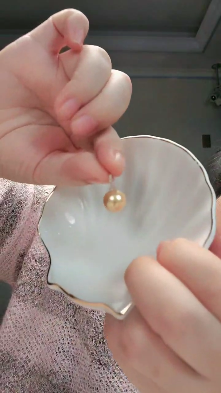 【闪购商品】海水珍珠吊坠(不含链)18K金镶嵌南洋金珠吊坠