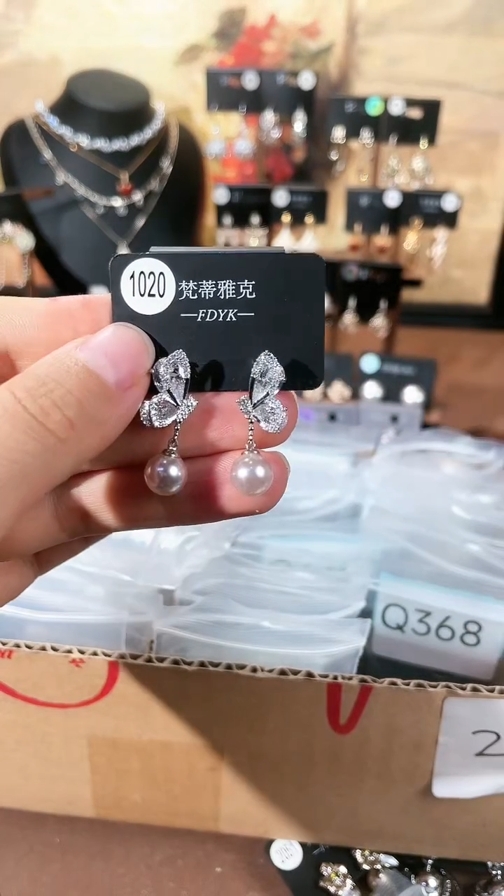 铜合金925银锆石梵1020