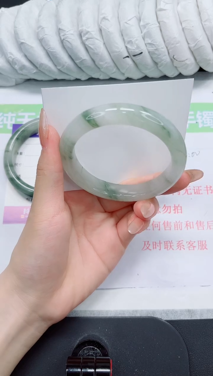 石英质玉手镯未镶嵌59-58