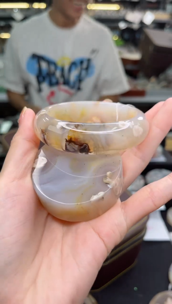 【闪购商品】石英质玉手镯未镶嵌57圈口（赠品镯心）326248