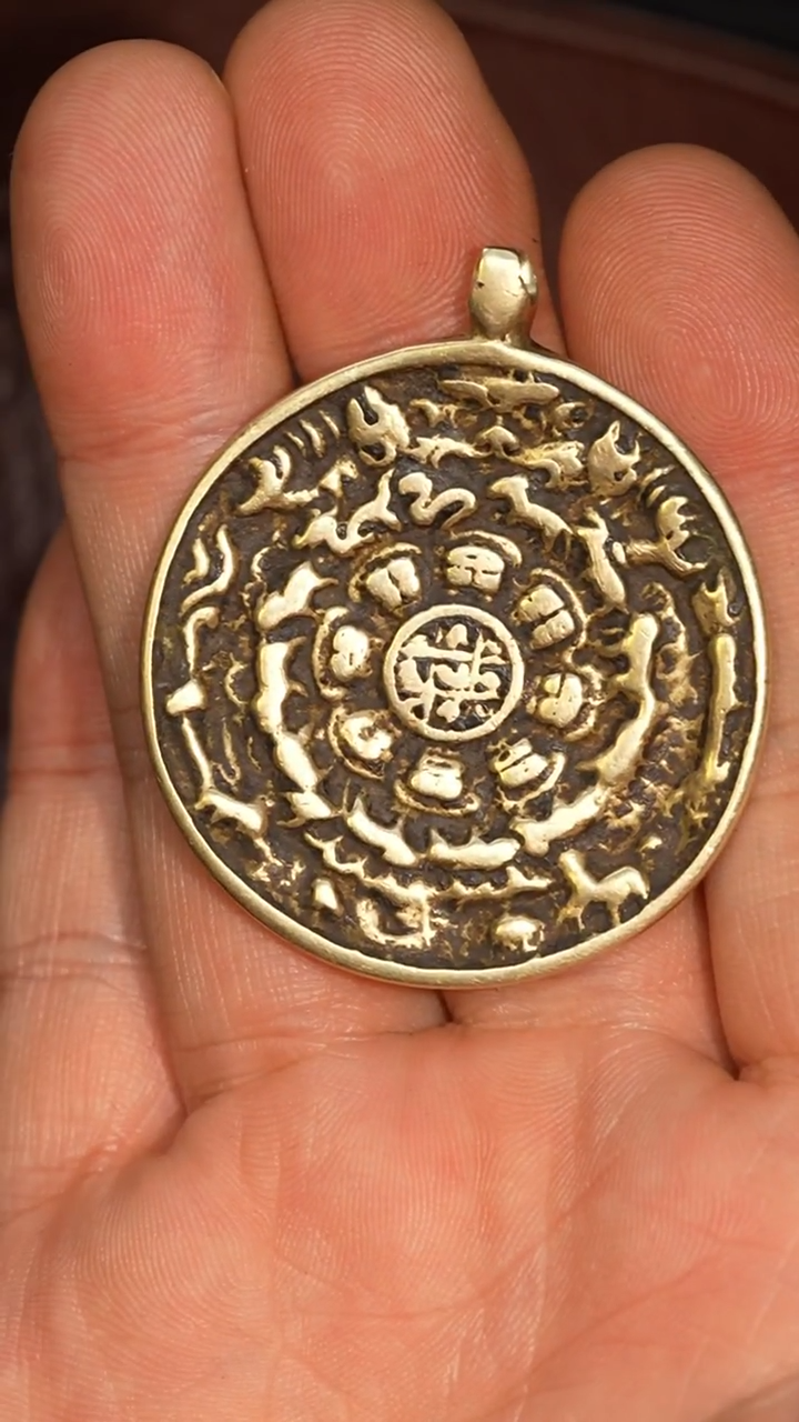 冲赛康胡子哥，九宫八卦牌223