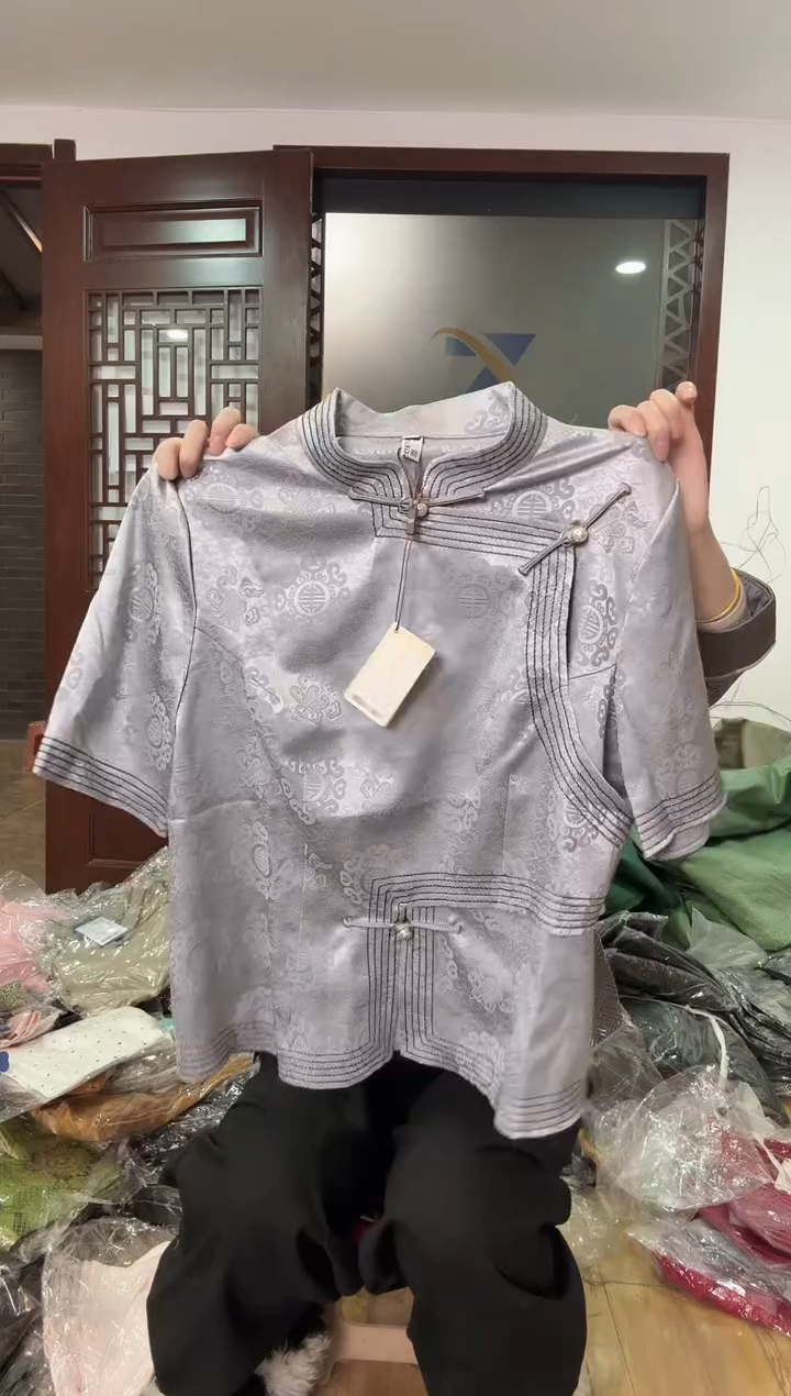 半袖       2XL码    125-135斤