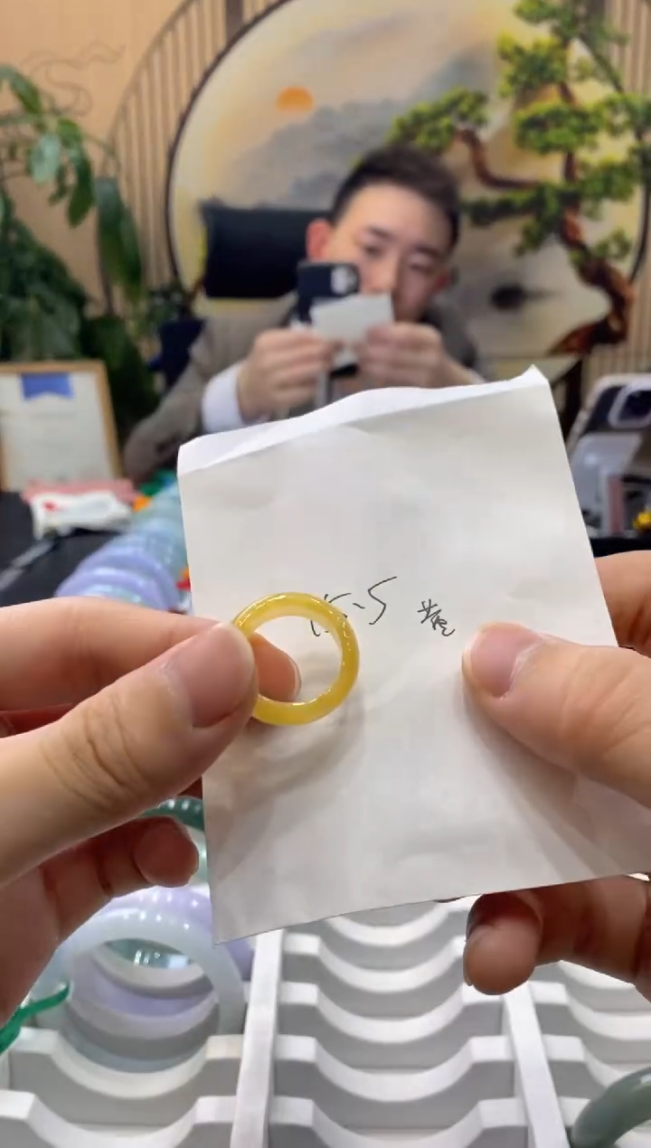 【闪购商品】翡翠戒指未镶嵌000005417