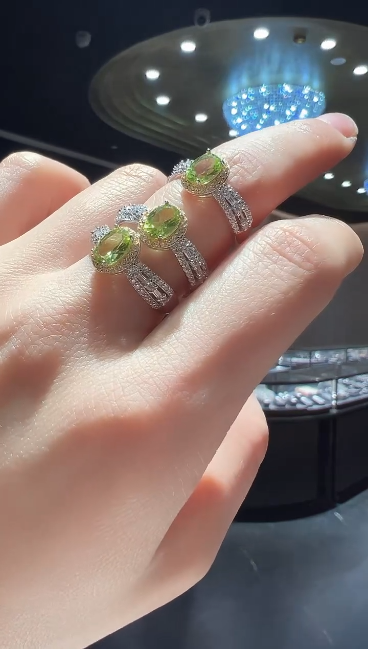 【闪购商品】橄榄石戒指银S925镶嵌41】多样性发其一