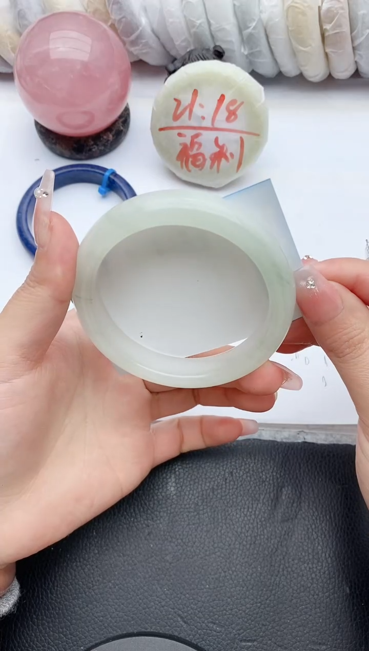 【闪购商品】石英质玉手镯未镶嵌98+59/60