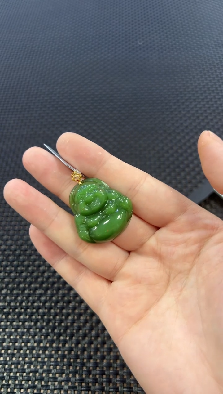 颈饰18K金镶嵌和田玉（多样性发一件）