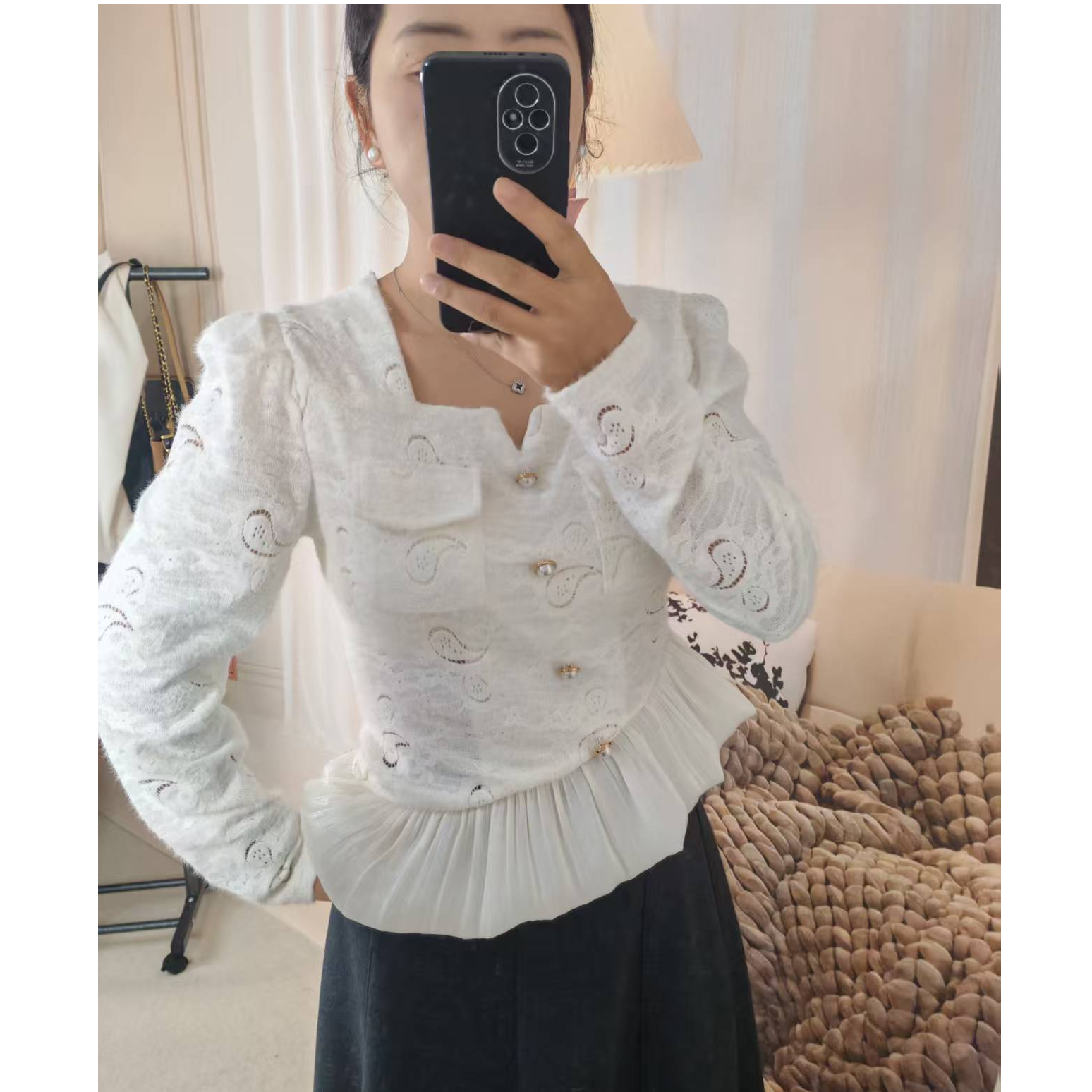 设计感小众短款宽松型女装气质针织衫白色法式小香风