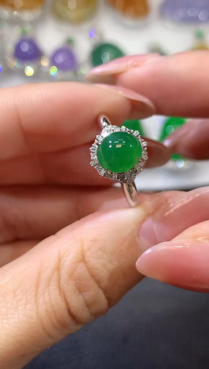 【闪购商品】翡翠戒指18K金镶嵌D5一件