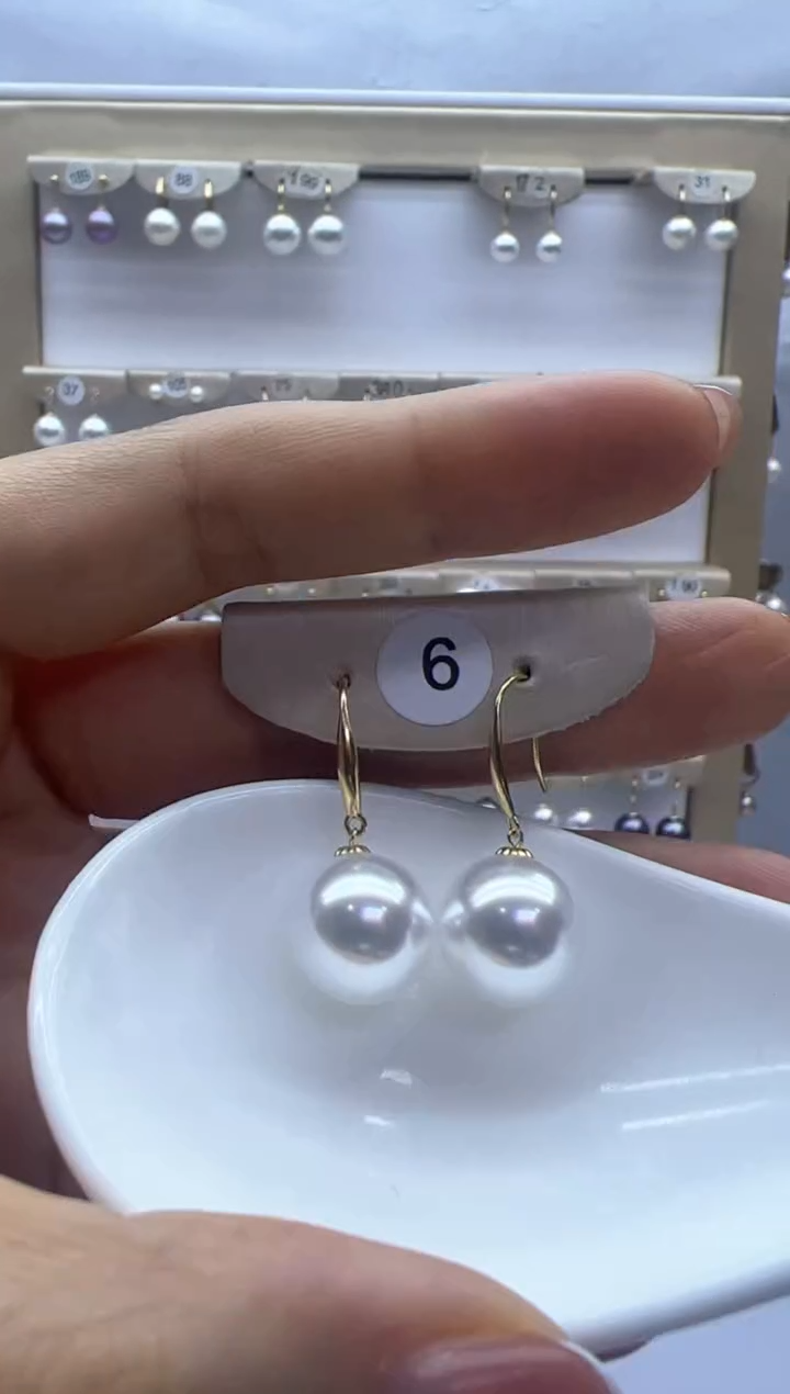 【闪购商品】淡水珍珠耳饰18K金镶嵌6