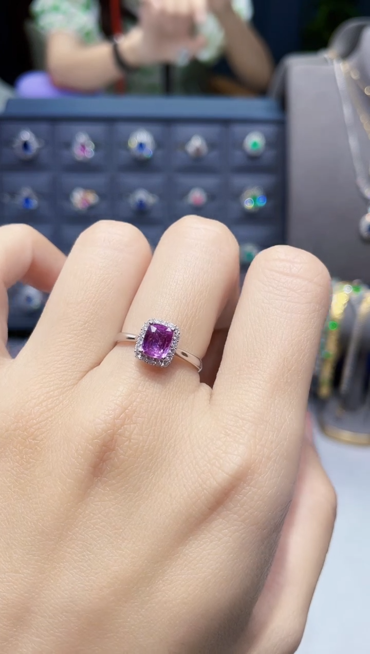 【闪购商品】彩色蓝宝石戒指18K金镶嵌1.08克拉 紫蓝宝