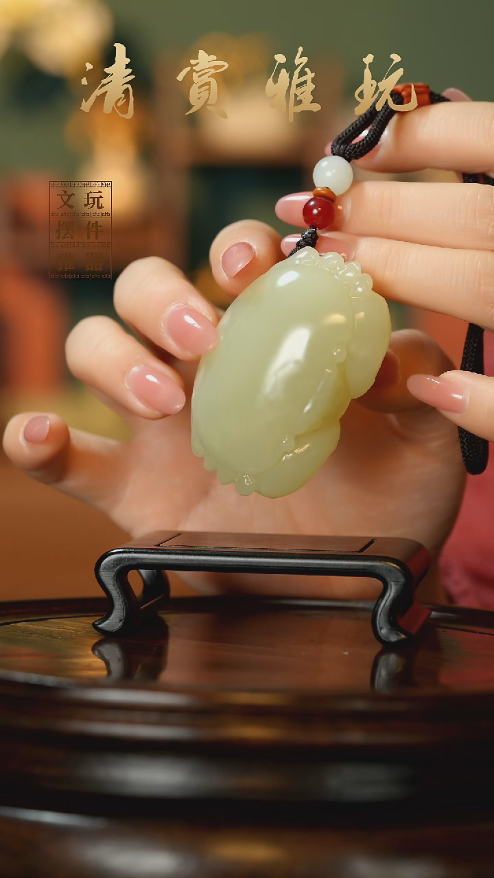 玉《八方来贝螃蟹》手把件摆件