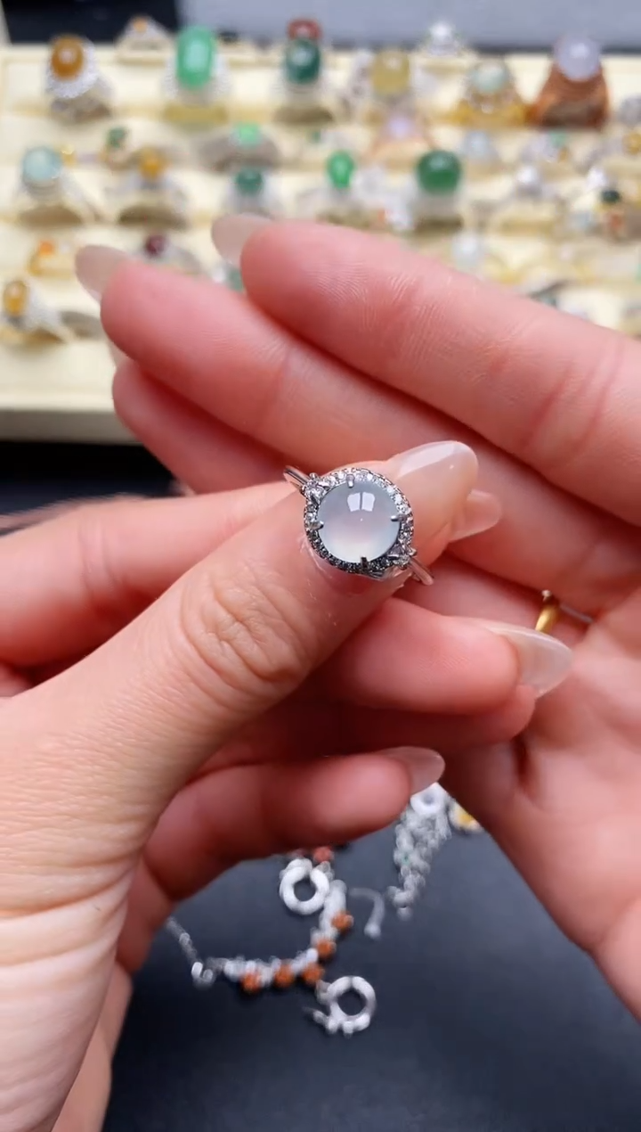 【闪购商品】翡翠戒指银S925镶嵌4444444+4