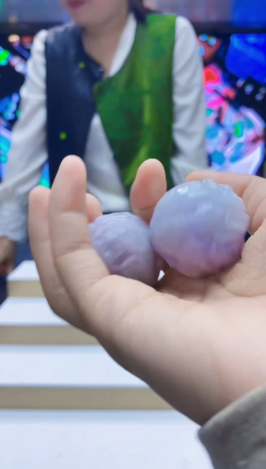 未镶嵌定制翡翠-毛货挂件9