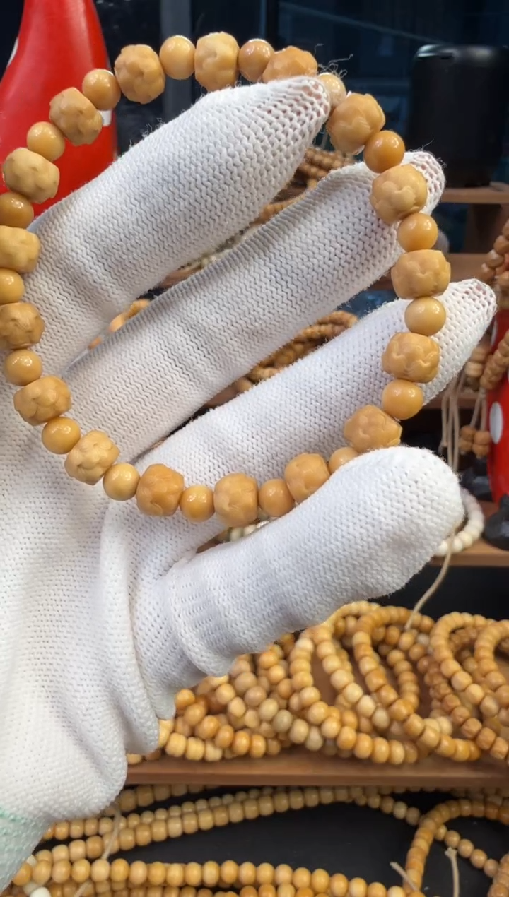 【闪购商品】菩提根/象牙果手串龙脊菩提手持莲花卡8*7无月