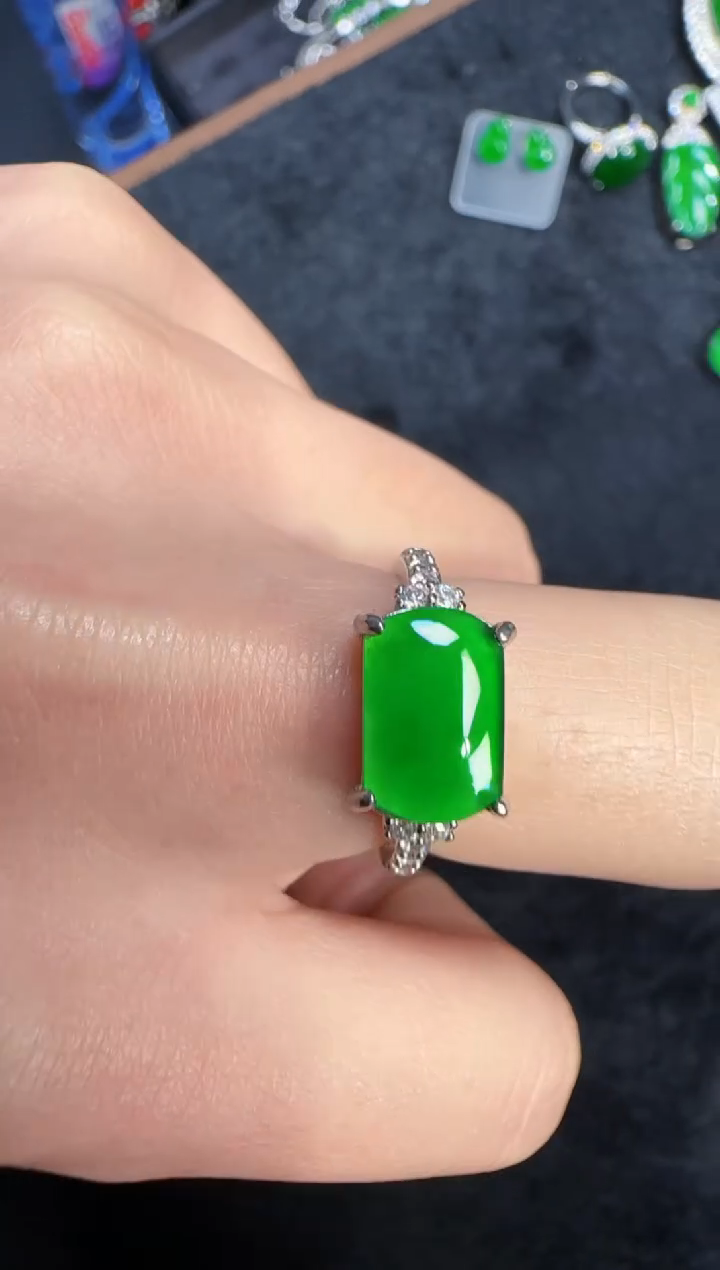 未镶嵌定制翡翠翡翠戒指95
