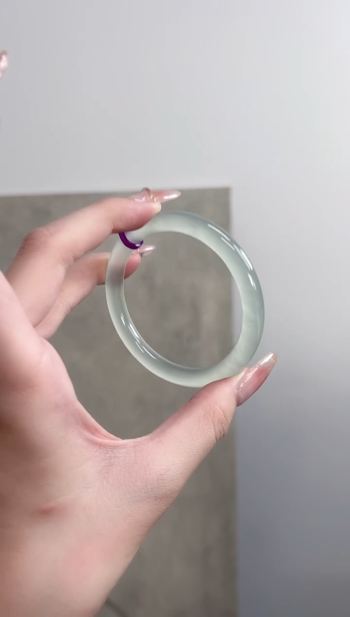 【闪购商品】玛瑙/玉髓手镯未镶嵌55圈 需要包容圆条