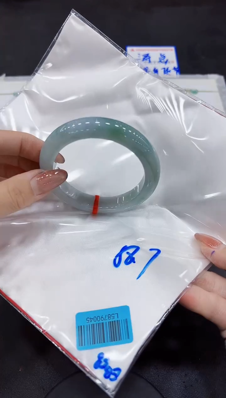 【闪购商品】翡翠手镯未镶嵌00000000000000
