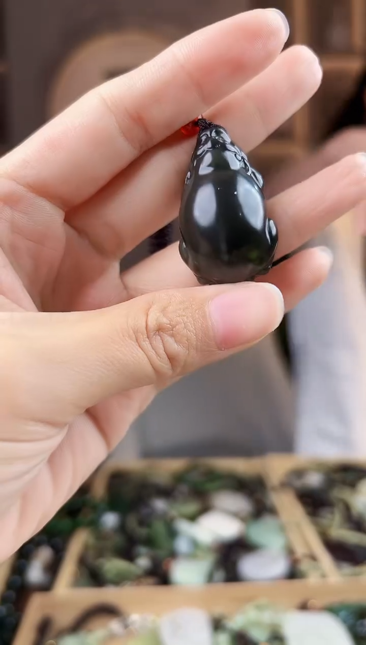 颈饰未镶嵌和田玉拍一发一，多样性发货