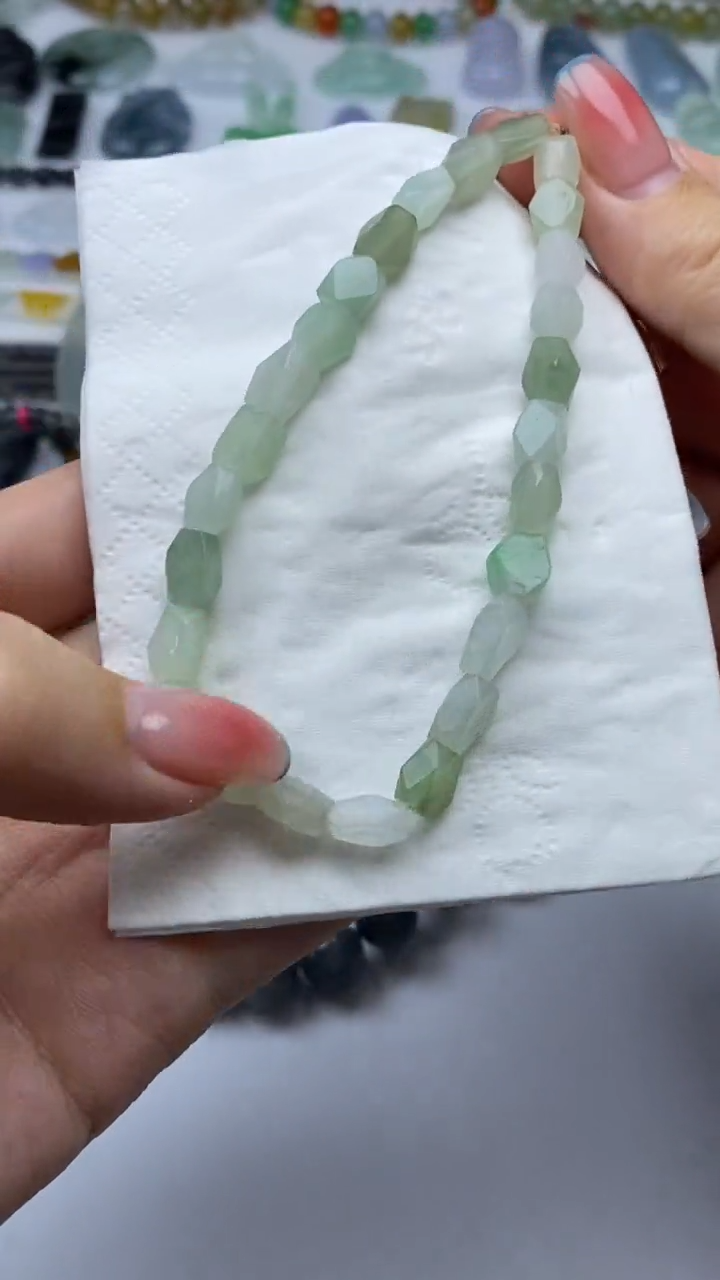 未镶嵌定制翡翠毛货定制不退不换