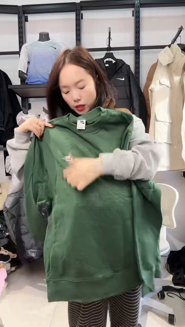 2063闪购编码  运动卫衣裤以直播间过款为准 尺码  ·  