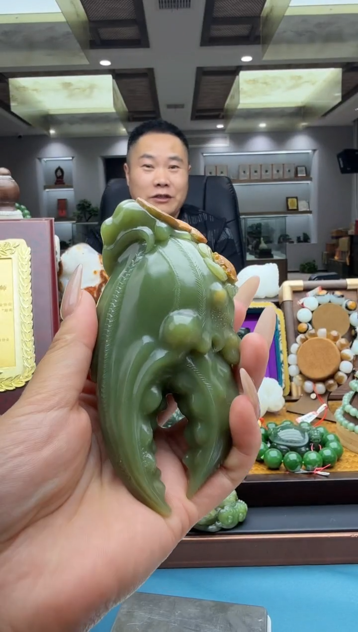 未镶嵌和田玉把件szq